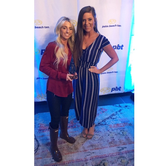 Meet your Posher, Kori - Picture 6 of 6